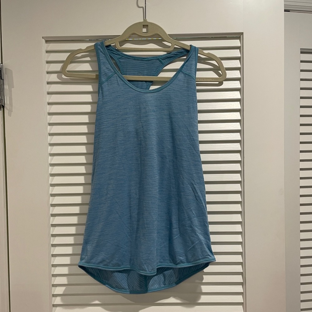 LULULEMON athletic tank top size 4/6